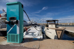 X Shore and Aqua superPower charger