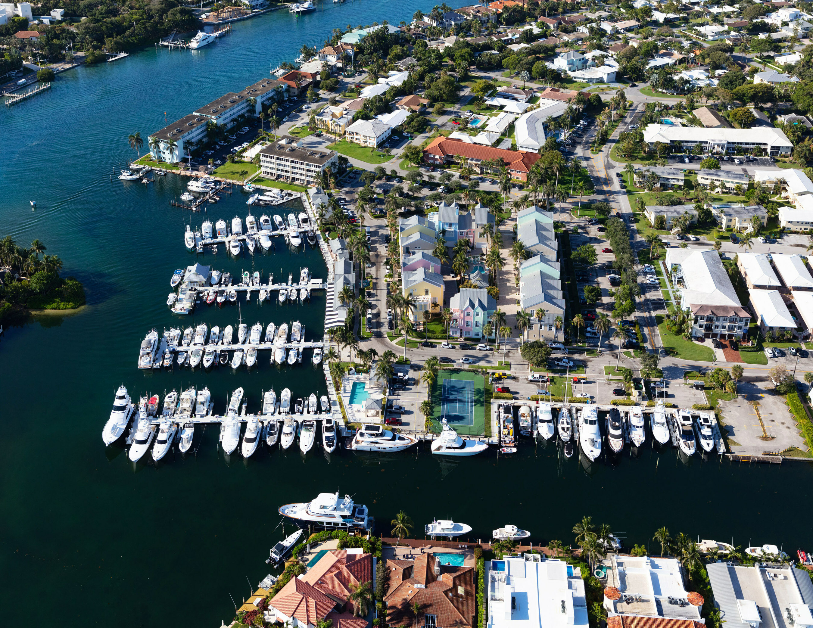 Birdseye view of Lighthouse Marina in Florida
