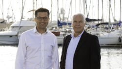 Jérémy TEDGUY (left) with former Alliance Marine CEO Jean-Paul ROCHE