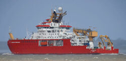 RRS Sir David Attenborough _Fig00_VesselPhoto_crReuters-PhilNoble mage courtesy of Reuters via MAIB.