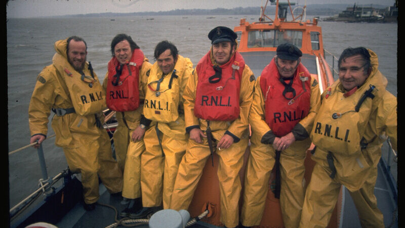 Exmouth station. ON 1012. Solent class. 48-009. 'City of Birmingham'